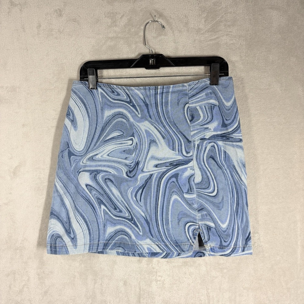Wild Fable Denim Swirl Mini Skirt Size 8 Blue Denim 90s Mod Gogo Retro Funky